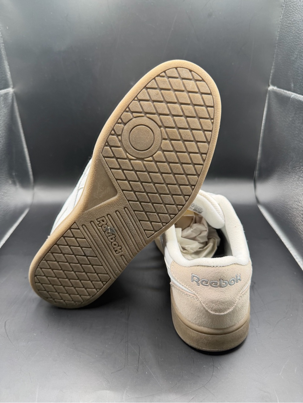 Reebok Women’s Court Advance Sneakers White Beige Gum Sole Ortholite Size 7 - Picture 6 of 6